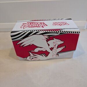 Pokémon TCG: Scarlet & Violet—White Flare Pokémon Center Elite Trainer Box